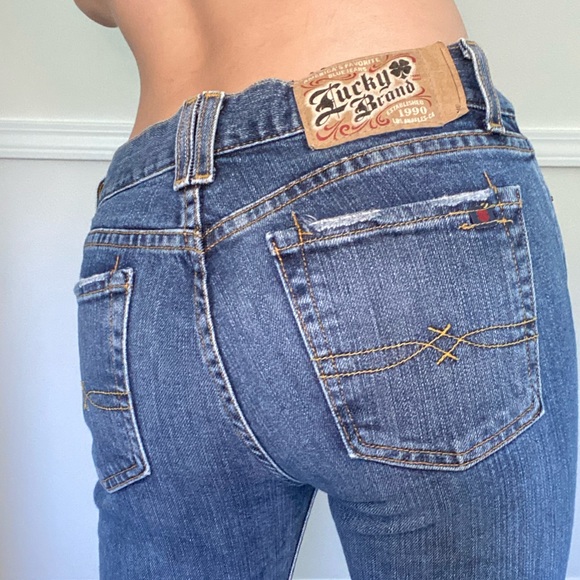 Y2K Low rise Vintage Lucky Brand Jeans:) size 2 - Picture 1 of 6